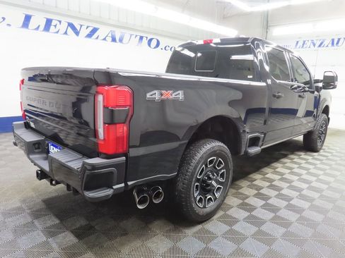 Used 2026 Ford F250 Platinum AWD/4WD image 5