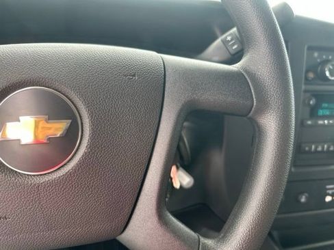 New 2026 Chevrolet Express 2500 w/ Communications Package RWD image 19
