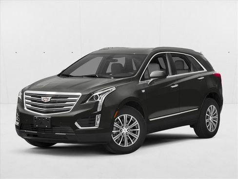 Used 2017 Cadillac XT5 FWD image 1