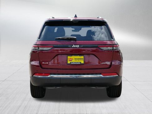 New 2025 Jeep Grand Cherokee Limited w/ Luxury Tech Group II image 6