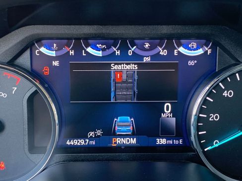 Used 2024 Ford Expedition Limited image 40