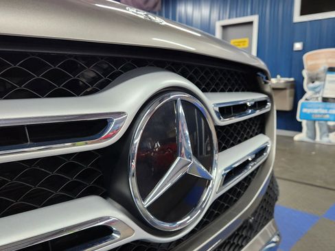 Used 2020 Mercedes-Benz GLE 350 GLE 350 4MATIC Sport Utility 4 w/ Premium Package image 51