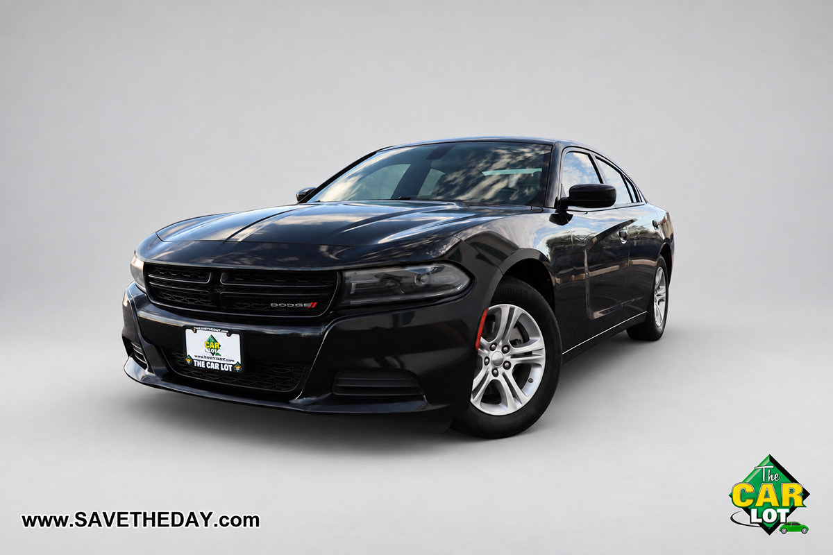 Used 2022 Dodge Charger SXT RWD image 1