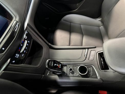 Used 2025 Cadillac XT5 Premium Luxury image 83