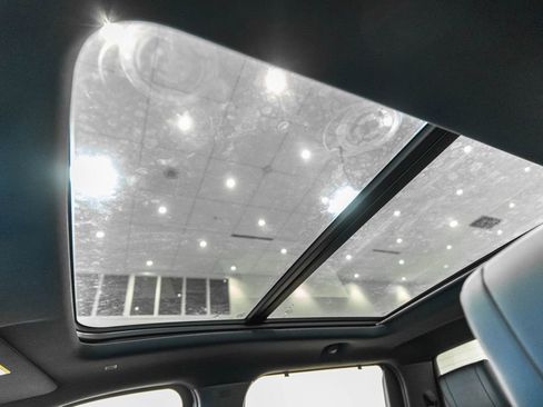 New 2026 Toyota Tundra Platinum AWD/4WD image 23