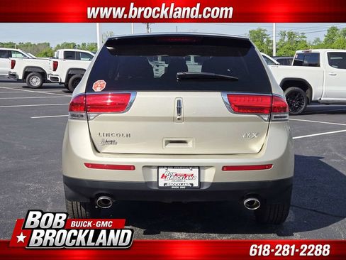 Used 2011 Lincoln MKX 2WD w/ 101A Rapid Spec Order Code image 4