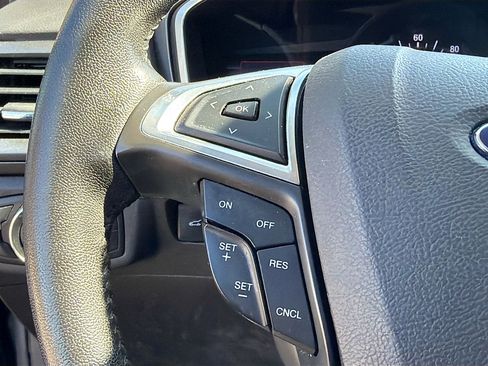 Used 2016 Ford Fusion Titanium image 32