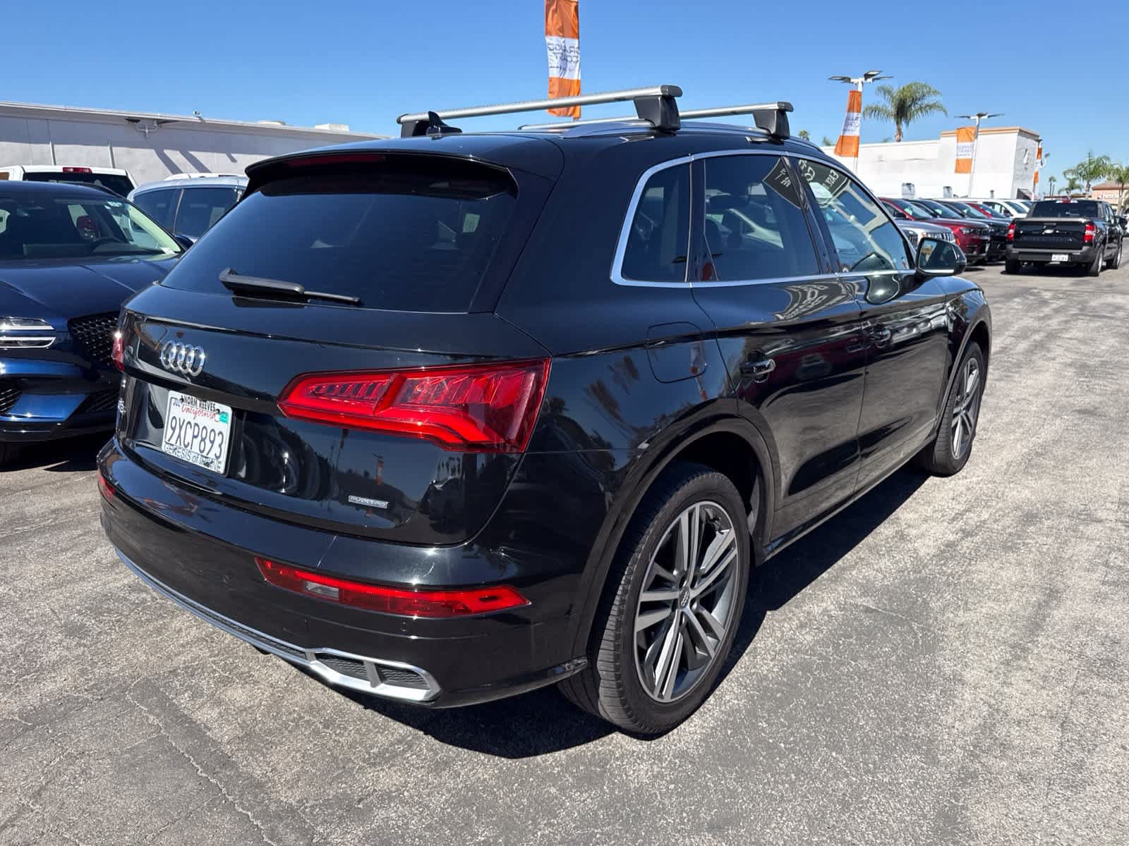 Used 2020 Audi Q5 e Premium Plus w/ Premium Plus Package AWD/4WD image 12