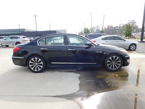 Used 2013 Hyundai Genesis 5.0 R-Spec image 8