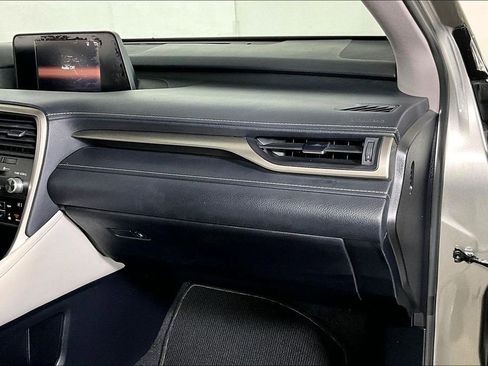 Used 2018 Lexus RX 350L FWD w/ Premium Package image 16