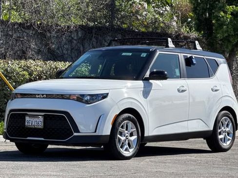 Used 2023 Kia Soul S image 8
