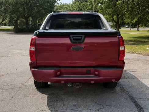 Used 2007 Chevrolet Avalanche LTZ w/ LTZ Preferred Equipment Group RWD image 4
