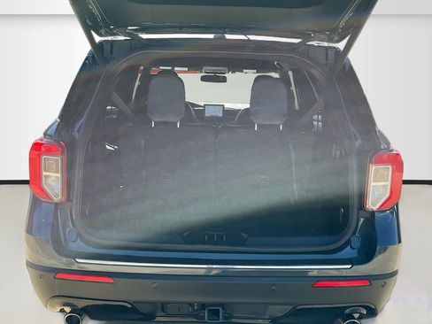 Used 2024 Ford Explorer ST-Line w/ Class IV Trailer Tow Package RWD image 27