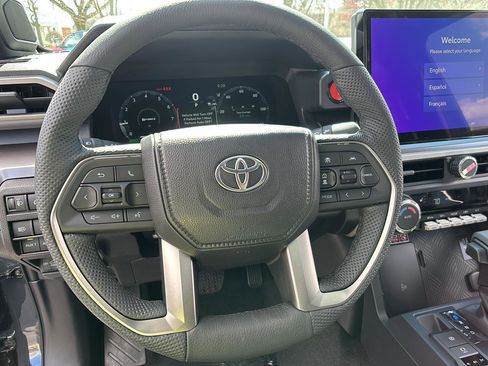 New 2026 Toyota Tacoma TRD Off-Road AWD/4WD image 22