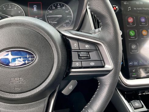 Certified 2025 Subaru Outback Limited image 20