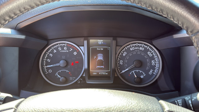 Certified 2023 Toyota Tacoma TRD Off-Road w/ TRD Premium Off Road Package AWD/4WD image 14