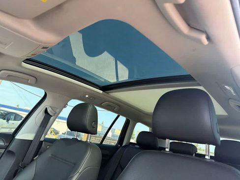 Used 2019 Volkswagen Golf Alltrack SE AWD/4WD image 19