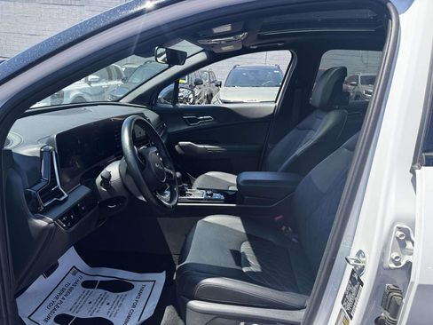 Used 2025 Kia Sportage X-Pro AWD/4WD image 17