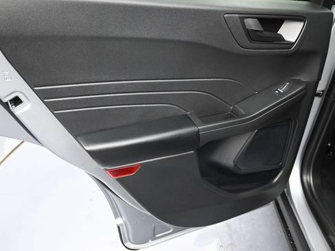 Used 2024 Ford Escape Active image 24