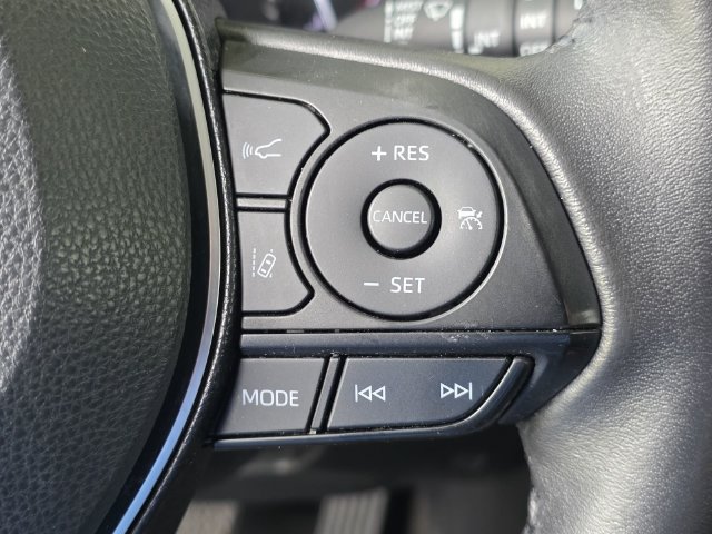 Used 2020 Toyota RAV4 Adventure AWD/4WD image 23