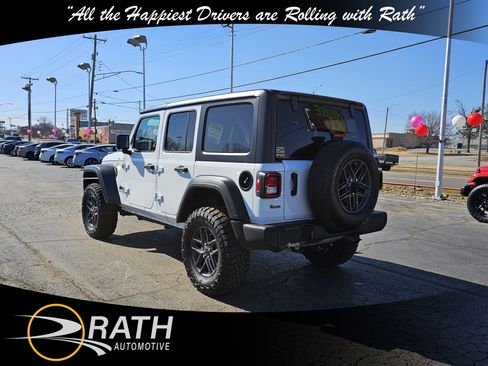 Used 2024 Jeep Wrangler Sport S image 8