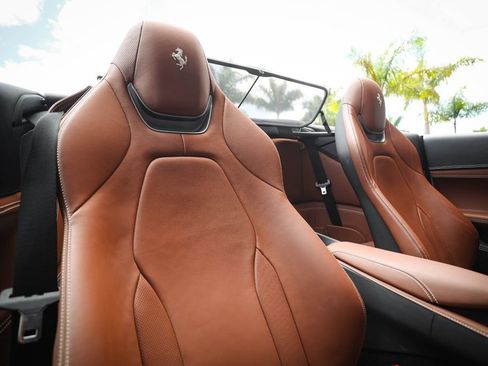 Certified 2023 Ferrari Portofino M image 54