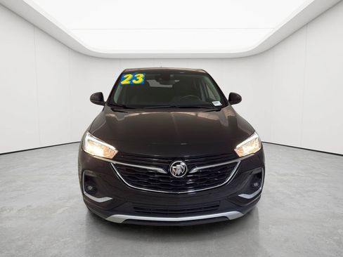 Used 2023 Buick Encore GX Preferred w/ Cold Weather Comfort Package FWD image 2
