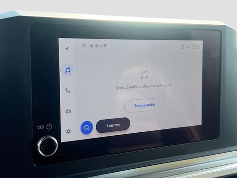 Used 2025 Toyota Tacoma SR5 image 15