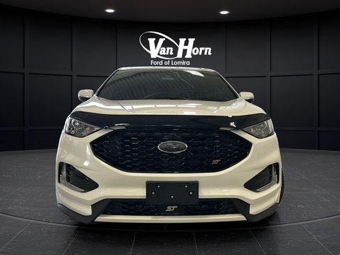 Used 2022 Ford Edge ST w/ Cargo Accessory Package AWD/4WD image 2