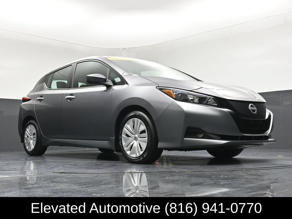 Used 2025 Nissan Leaf S FWD image 27