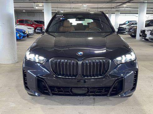 Certified 2025 BMW X5 xDrive40i w/ M Sport Package image 3