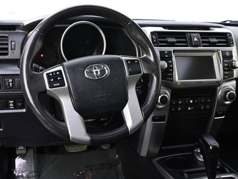 Used 2013 Toyota 4Runner Limited image 12