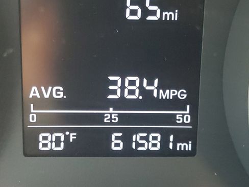 Used 2017 Hyundai Elantra SE image 23