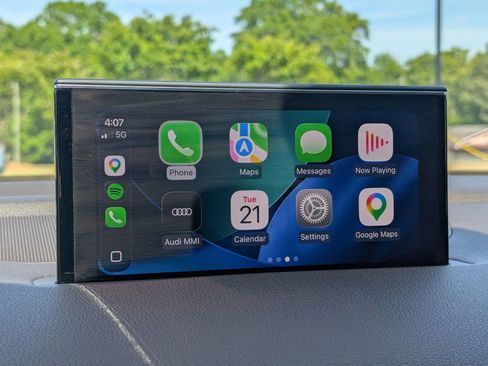 Used 2018 Audi Q7 3.0T Premium Plus w/ Premium Plus Package image 34