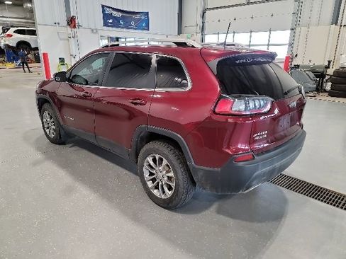 Used 2019 Jeep Cherokee Latitude Plus w/ Comfort/Convenience Group AWD/4WD image 5