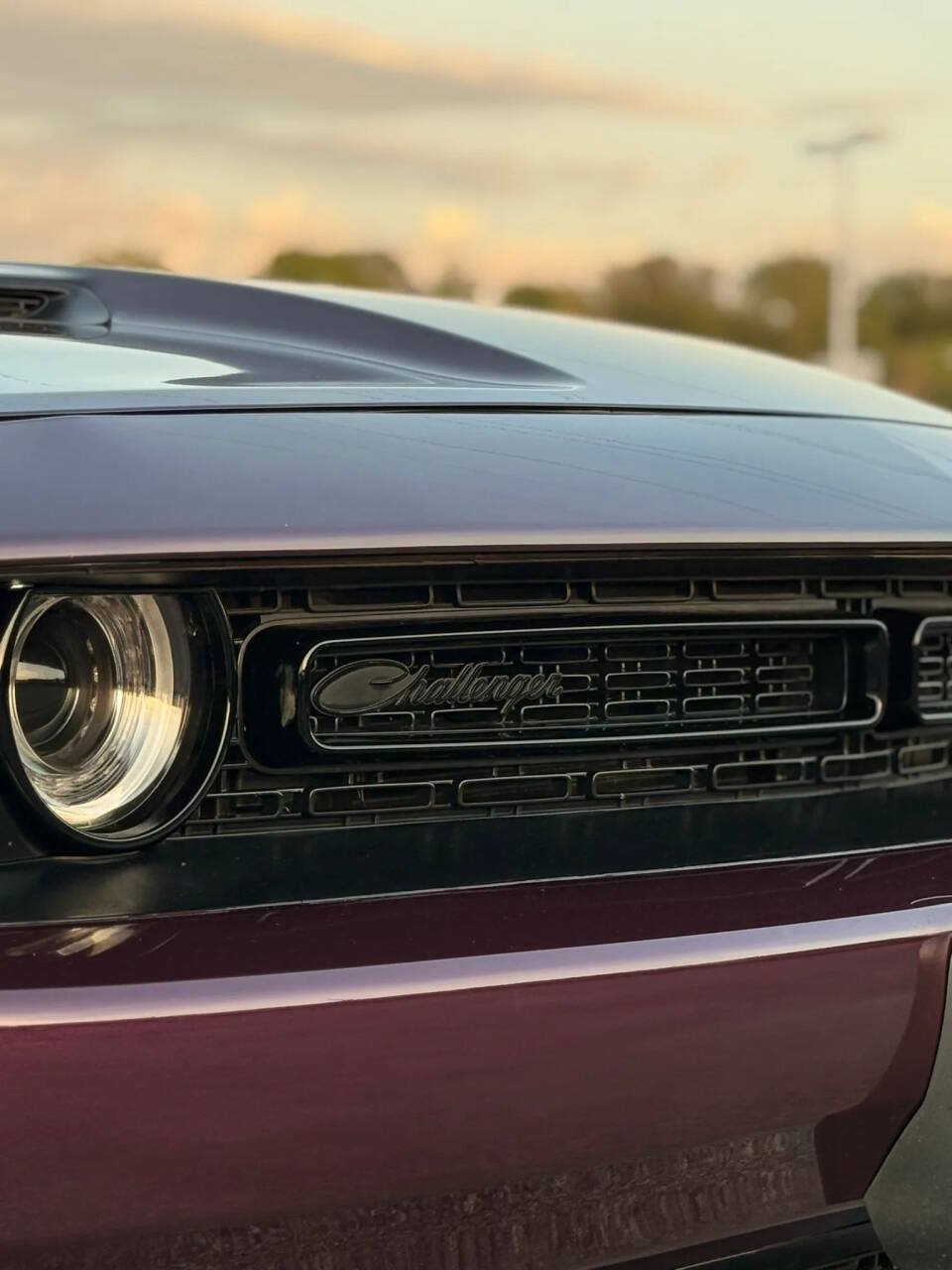 Used 2022 Dodge Challenger SXT w/ Blacktop Package RWD image 7
