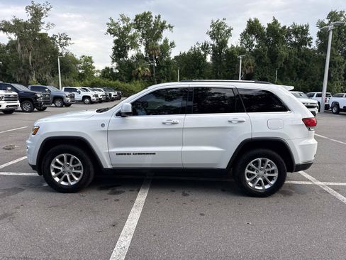 Used 2021 Jeep Grand Cherokee Laredo w/ Security & Convenience Group AWD/4WD image 6