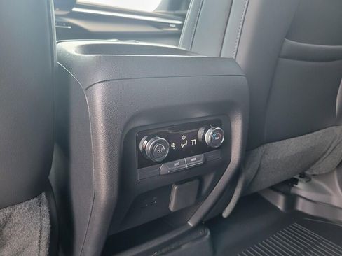 New 2026 Buick Enclave Sport Touring w/ Power Package image 33