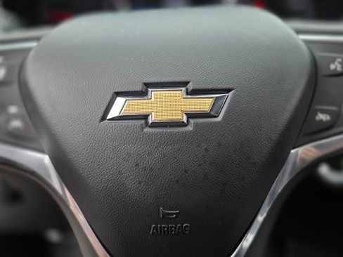 Used 2023 Chevrolet Equinox LT AWD/4WD image 28