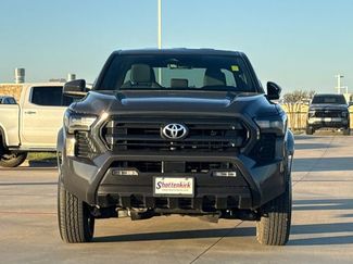 Used 2025 Toyota Tacoma SR5 video 2