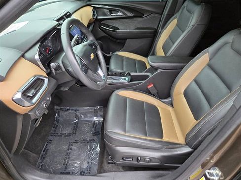 Used 2022 Chevrolet TrailBlazer ACTIV w/ Convenience Package image 13
