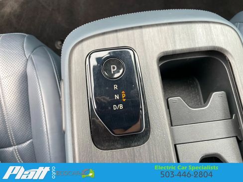 Used 2023 Nissan Ariya image 33