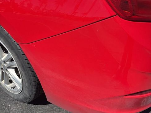 Used 2017 Chevrolet Cruze LT w/ Convenience Package image 19