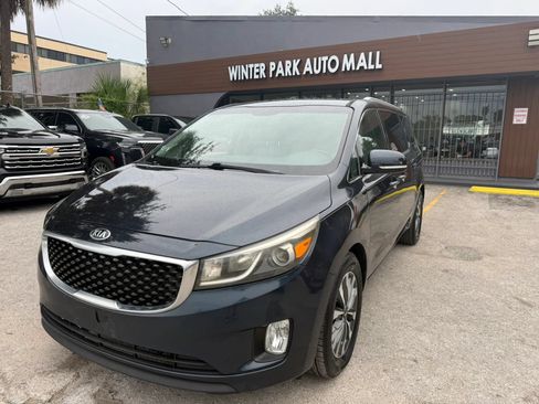 Used 2015 Kia Sedona SX FWD image 1