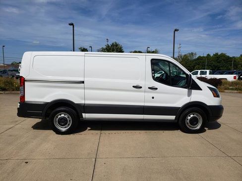 Used 2015 Ford Transit 150 T-150 130 Low Rf 8600 GVWR Sl image 4