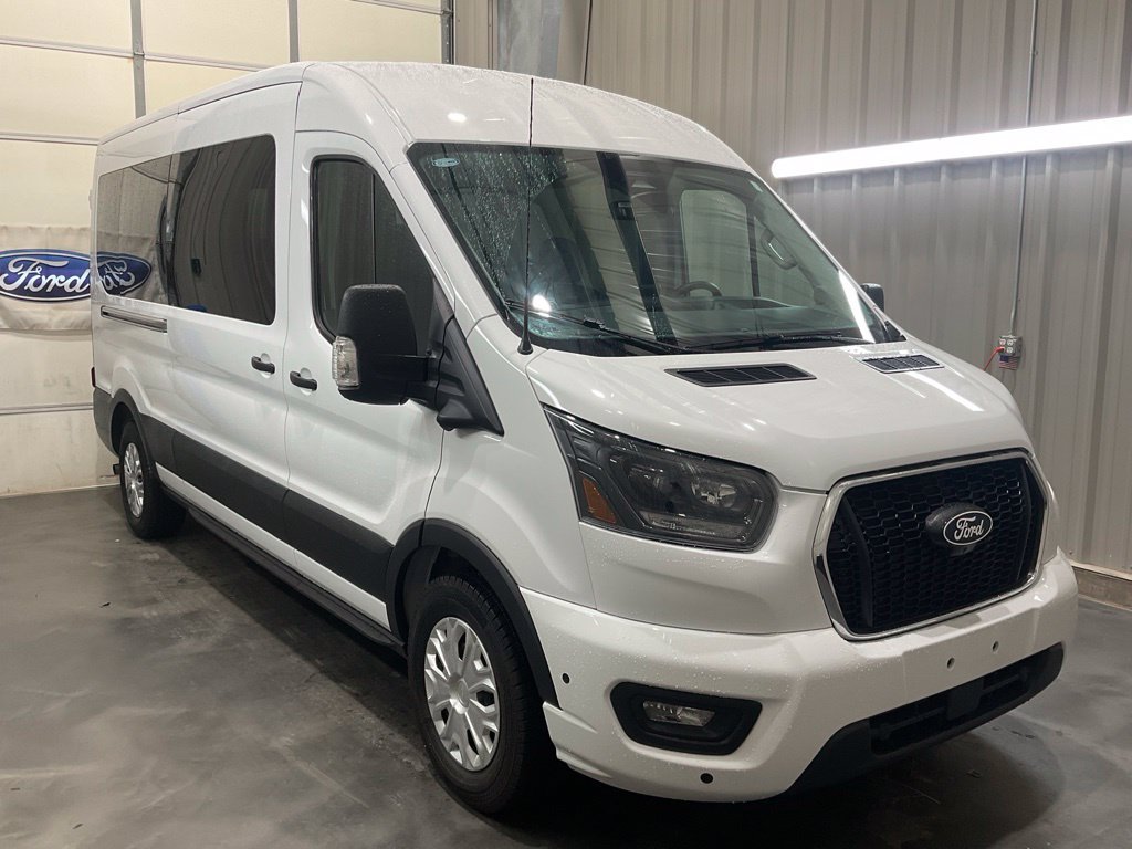 Used 2026 Ford Transit 350 XLT RWD image 2