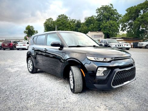 Used 2020 Kia Soul LX FWD image 5