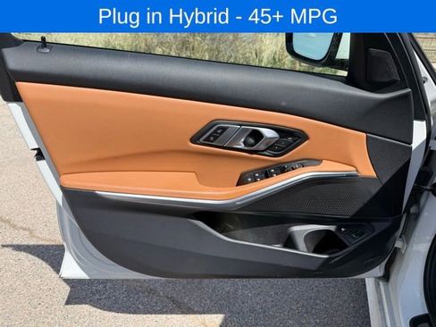 Used 2023 BMW 330e xDrive w/ Driving Assistance Package AWD/4WD image 13