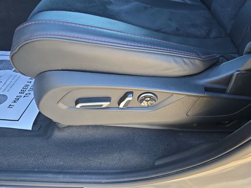 Used 2023 Acura MDX A-Spec image 28