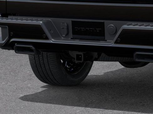 New 2026 Chevrolet Silverado 1500 High Country w/ High Country Premium Package AWD/4WD image 14